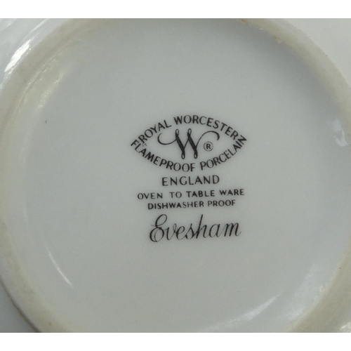 505 - Large selection of Royal Worcester Evesham patterned dinner/teawares