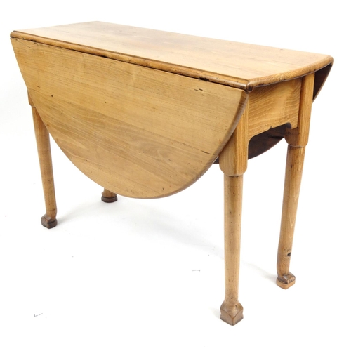 10 - Georgian oval chestnut gateleg table, 70cm high x 124cm wide (when extended) x 102cm deep
