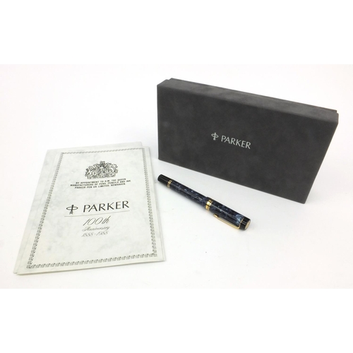 75 - Boxed Parker Duofold Centennial blue marbleised fountain pen with 18ct gold nib, 'Given to the Worke... 