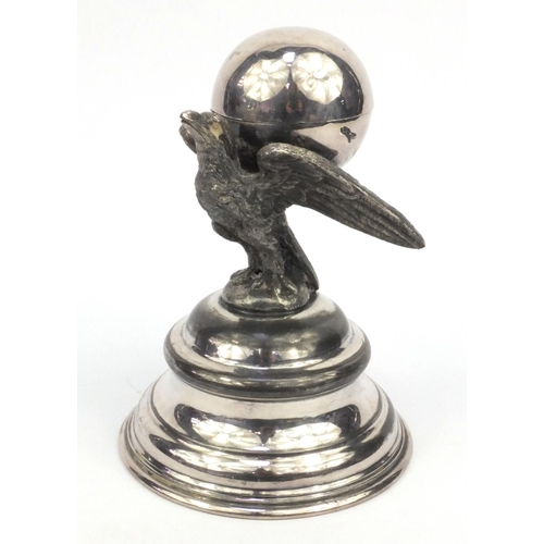 67 - Novelty silver plated desk inkwell of an eagle, 21cm high