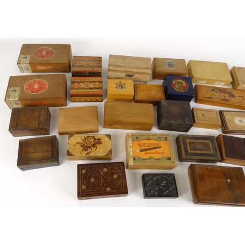 482 - Large collection of cigarette and cigar boxes