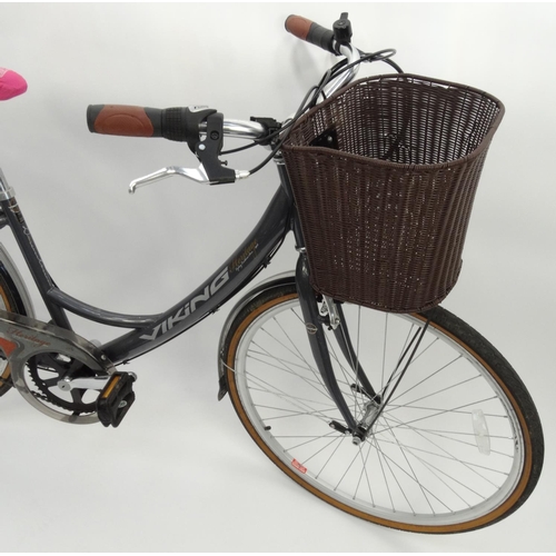138 - Lady's Viking bicycle
