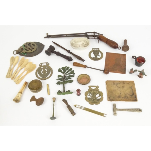 273 - Box of objects including Wedgwood bird jelly mould, GPO tinder gun, bone spoons, etc