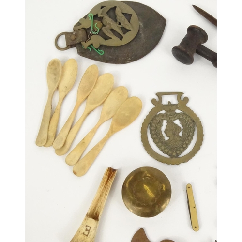 273 - Box of objects including Wedgwood bird jelly mould, GPO tinder gun, bone spoons, etc