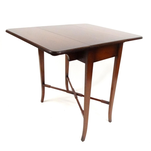 98 - Mahogany dropleaf side table, 73cm high x 80cm wide (when extended) x 68cm deep