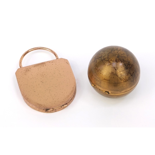 116 - Novelty metal globe compact, together with a novelty padlock compact, the larger 9cm x 6cm