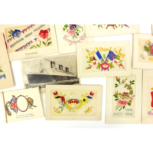 383 - Collection of military interest World War 1 embroidered silk postcards, including army audience corp... 