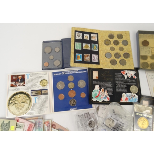 418A - Large collection of world coins and bank notes including some antique silver examples