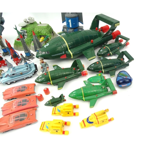 492 - Box of assorted vintage Thunderbirds and Batman vehicles