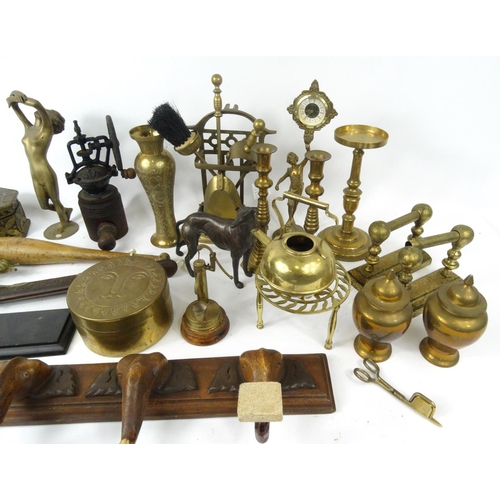 480 - Box of assorted wooden and brass items, including fire tools, candle sticks, violin clock, a carving... 