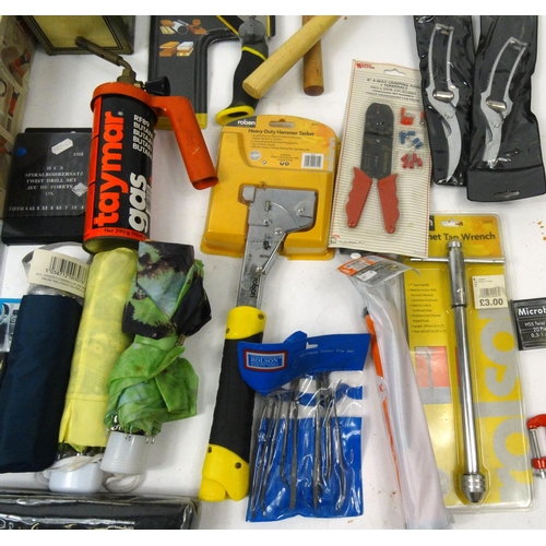 507 - Two boxes of mostly as new tools, electrical items and car accessories including a heavy duty hammer... 