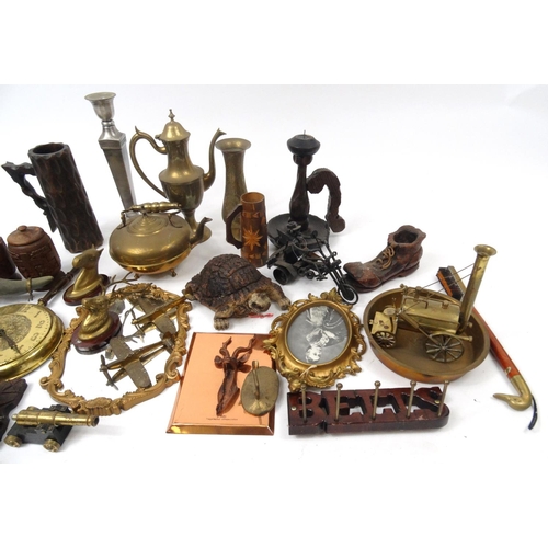 525A - Box of wooden and metal items, including brass vases, candle sticks, animal busts, gilt framed mirro... 