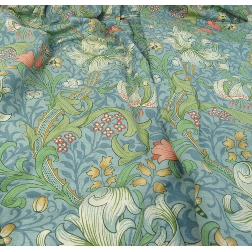 475 - Pair of William Morris design floral fabric curtains, each curtain 110cm drop x approximately 100cm ... 