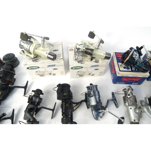 469 - Collection of vintage fishing reels, including Mitchell examples