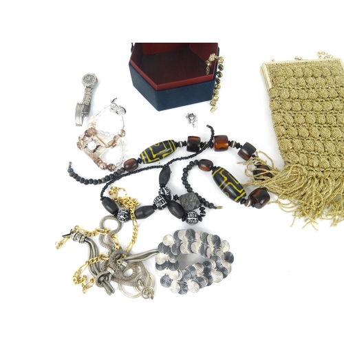 373 - Small selection of assorted costume jewellery, including Trifari bangle, articulated silver frog pen... 