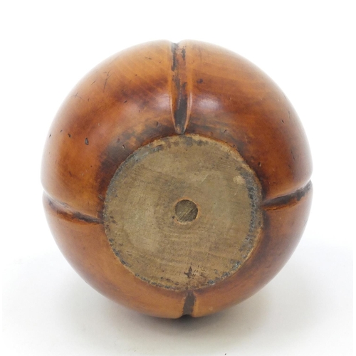 65 - Fruit wood tea caddy in the form of an apple, 13cm high