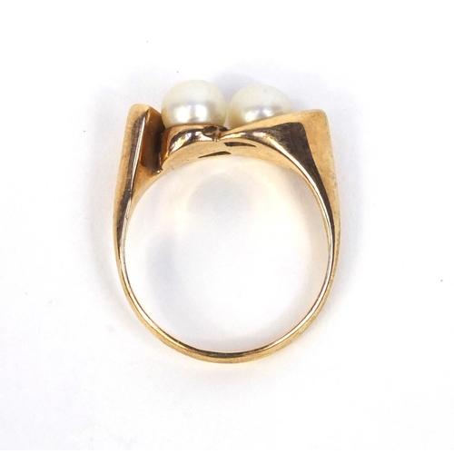 839 - 10k gold pearl ring engraved Kimberly to the shank, size P, approximate weight 4.5g