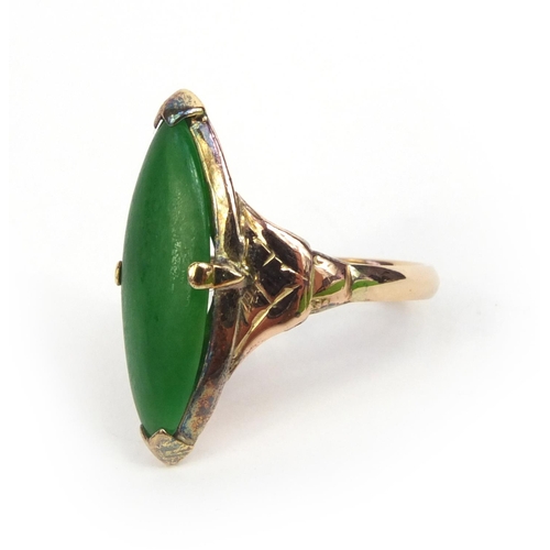 526 - Chinese 18ct gold green jade ring, size K, approximate weight 4.5g