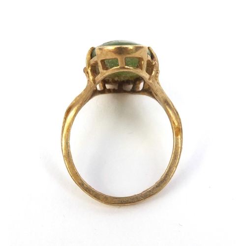 525 - Chinese 9ct gold green jade ring, size K, approximate weight 4.4g