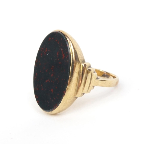 882 - Victorian unmarked gold bloodstone signet ring, size O, approximate weight 6.0g