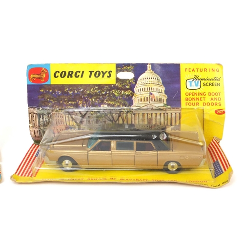 420 - Two boxed Corgi toys comprising Lincoln Continental Executive Limousine and Jaguar E Type