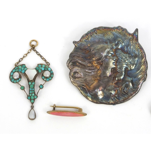 890 - Assorted jewellery comprising a silver Art Nouveau style brooch, turquoise and mother of pearl penda... 