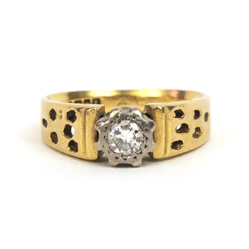 868 - 18ct gold diamond solitaire ring, size, M, approximate weight 4.9g