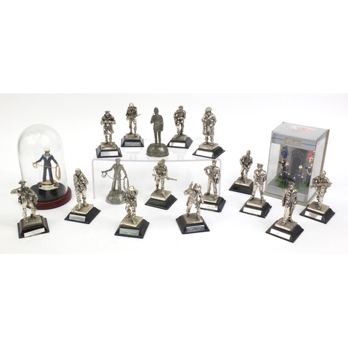 2276 - Collection of Royal Hampshire, Britain's and Charles Stadden Military figures, including sea cadet c... 