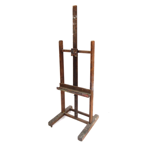 2096 - Vintage wooden adjustable artist easel, 175cm high