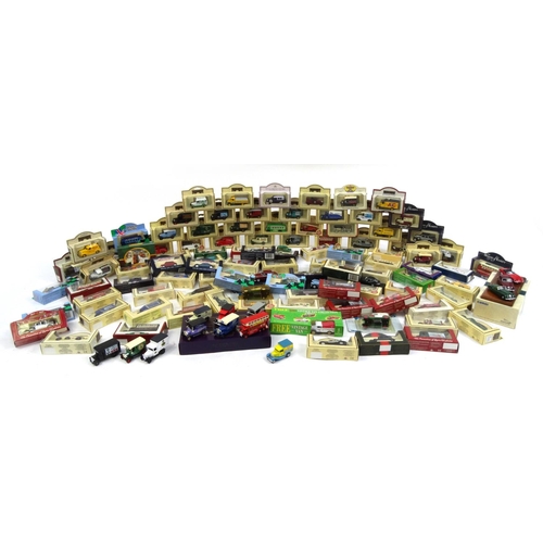 2282 - Large collection of mostly boxed die cast vehicles, including Days Gone and Lledo examples