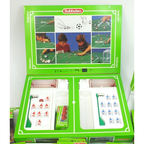 2279 - Nineteen boxed Subbuteo football teams, together with a boxed subbuteo table soccer game