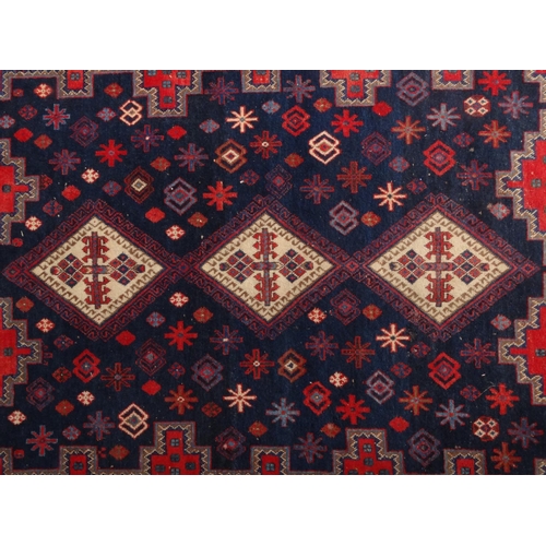 2020 - Rectangular Middle Eastern rug with geometric border and central filled, 223cm x 173cm