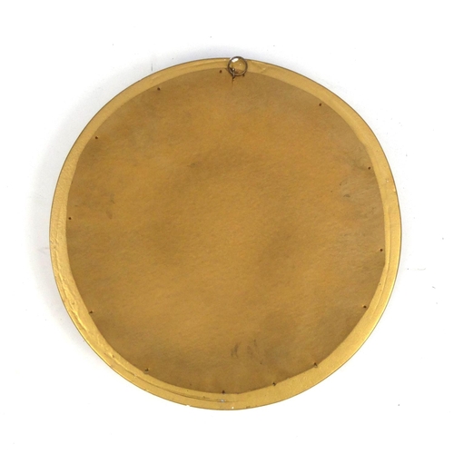 2068 - Circular gilt framed convex mirror, 42cm in diameter