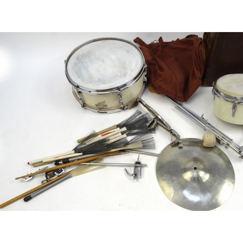 2077 - Olympic drum kit with marbleised maracas and accessories, the largest drum 21inch in diameter