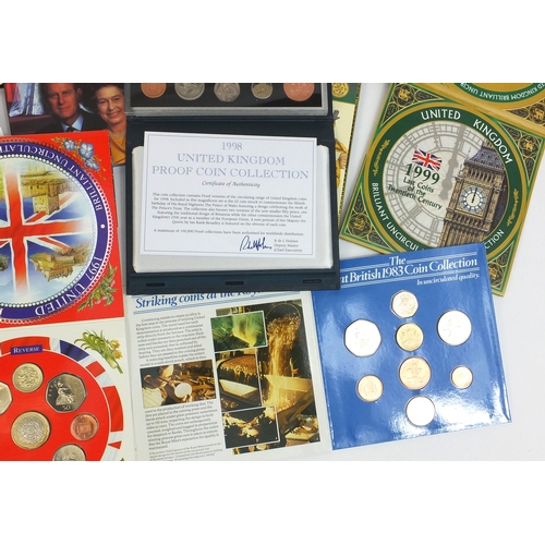 2397 - Group of proof and uncirculated coinage, including the silver proof D-Day commemorative fifty pence ... 