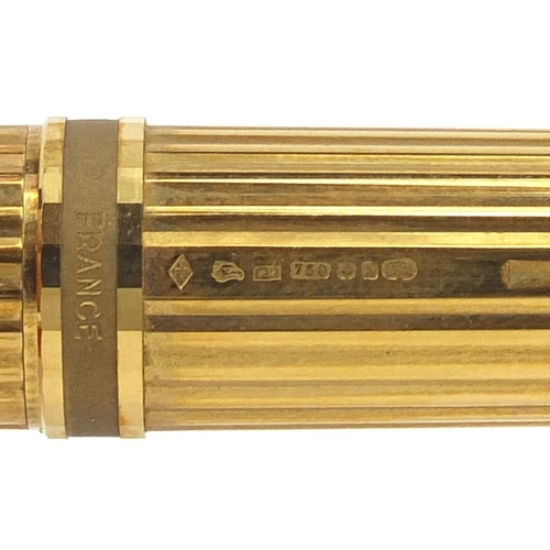 298 - Boxed 18ct gold cased Parker Premier fountain pen, with 18ct gold nib and accessories, the fountain ... 