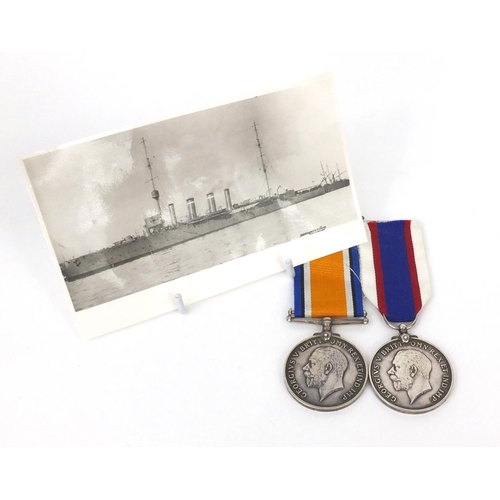 560 - British Military interest World War I medal group comprising 1940-18 war medal and the Naval service... 