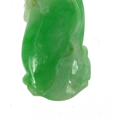 804 - Chinese green jade pendant carved with a dragon, 4cm high, approximate weight 8.1g