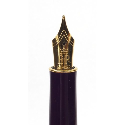 306 - Boxed Parker Sonnet fountain pen commemorating the Queens Golden Jubilee with accessories and receip... 