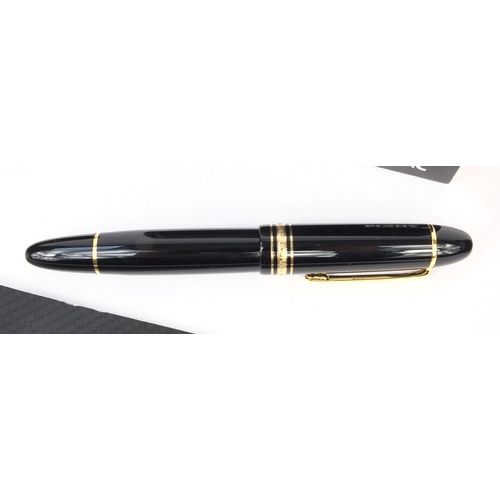 315 - Mont Blanc Meisterstuck No 149 black fountain pen with 18k gold nib, case, service guide and boxed 7... 