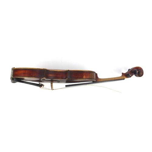 545A - Old wooden violin with one piece back, bearing a Mamias Neuner, Geigenma label to the inside with tw... 