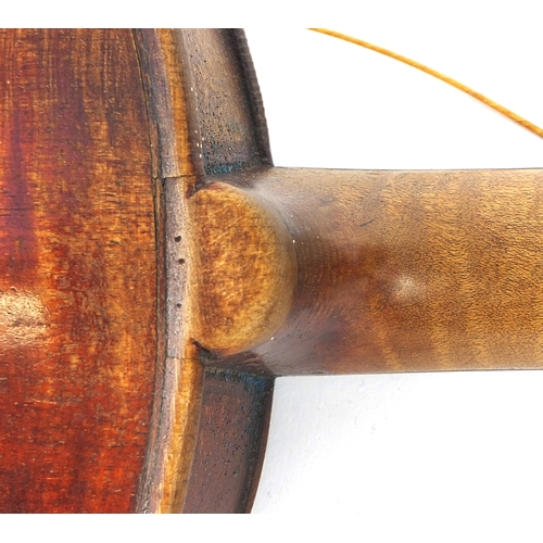 545A - Old wooden violin with one piece back, bearing a Mamias Neuner, Geigenma label to the inside with tw... 