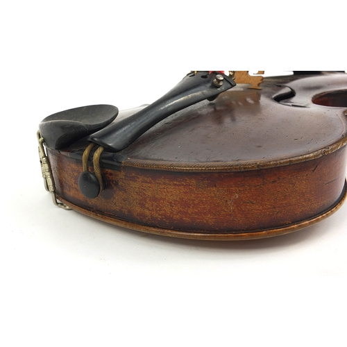 545A - Old wooden violin with one piece back, bearing a Mamias Neuner, Geigenma label to the inside with tw... 