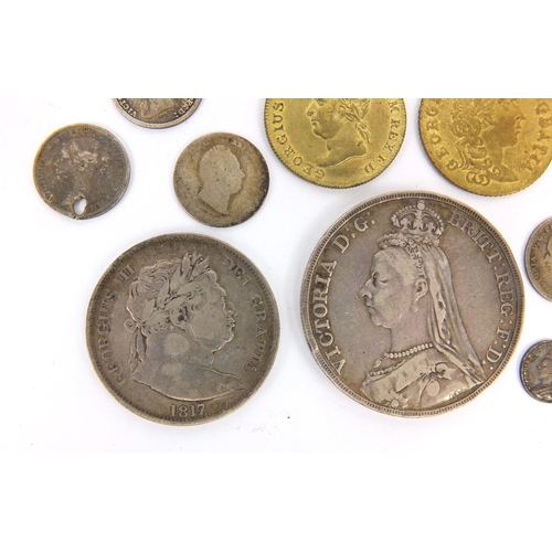 264 - Group of British and World coinage, some silver examples, including an 1889 crown, 19th century Maun... 