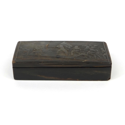 54 - 19th century horn snuff box, the hinged lid carved with the battle of Pont D'Arcole, 10.5cm wide