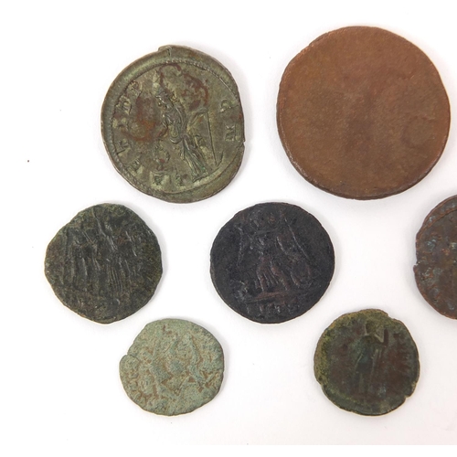 283 - Group of ten Roman coins, the largest approximately 2.5cm in diameter, approximate weight 32.5g