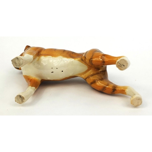 2048 - Beswick bulldog, 14cm high.