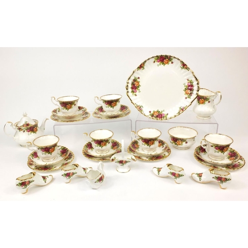 2107 - Royal Albert old country roses patterned tea ware, a six piece tea service, sandwich plate, milk jug... 