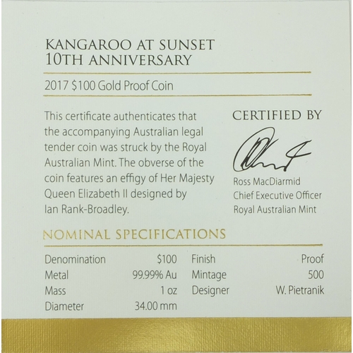 249b - Boxed Kangaroo at sunset $100 gold proof coin, commemorating the 10th anniversary, 1oz special editi... 