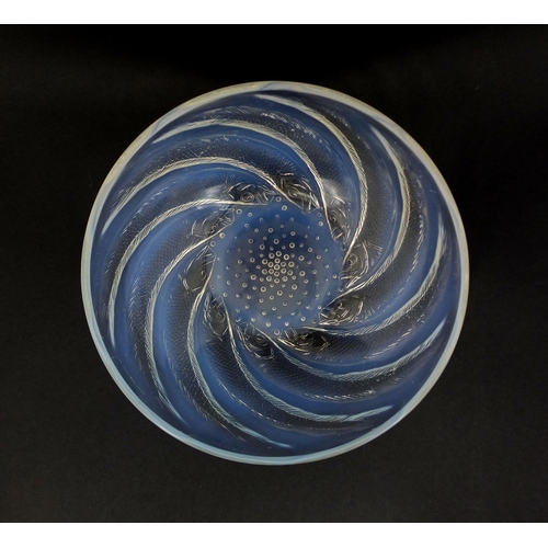 585 - Rene Lalique Poisson pattern opalescent glass bowl, moulded R Lalique to the interior, 20.5cm diamet... 